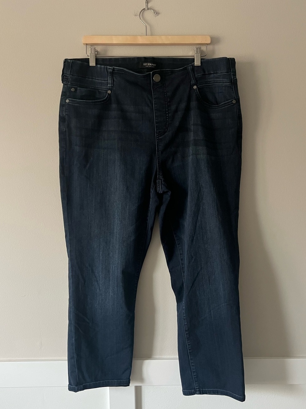 Liverpool Los Angeles Plus Size Dark Wash Straight Leg Jeans 20W